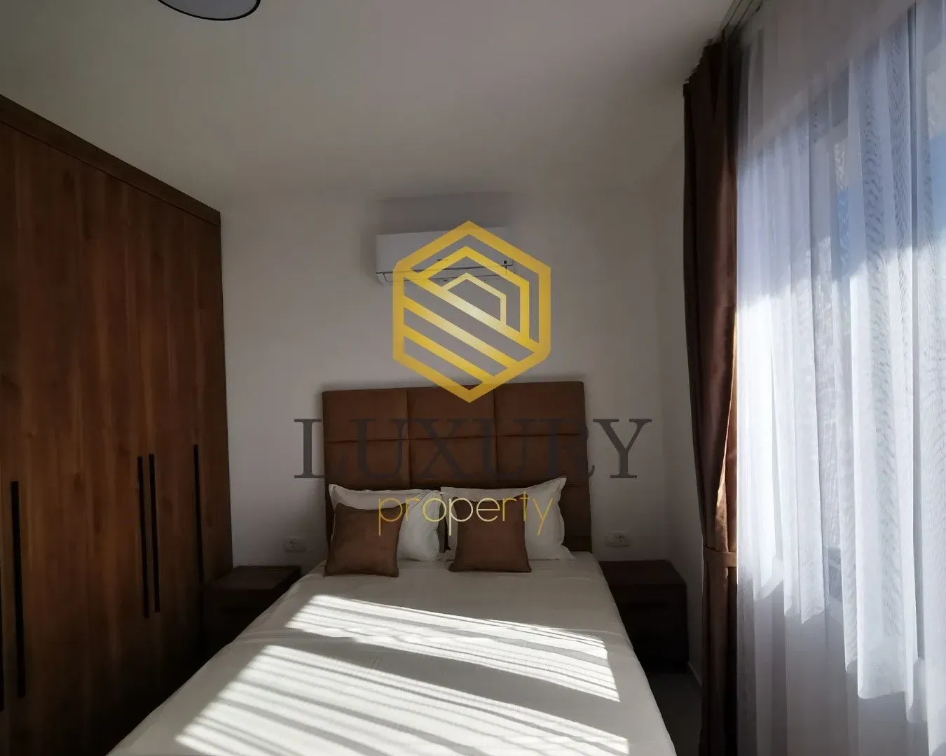 Rent, house, 200m², Krimovica, Kotor