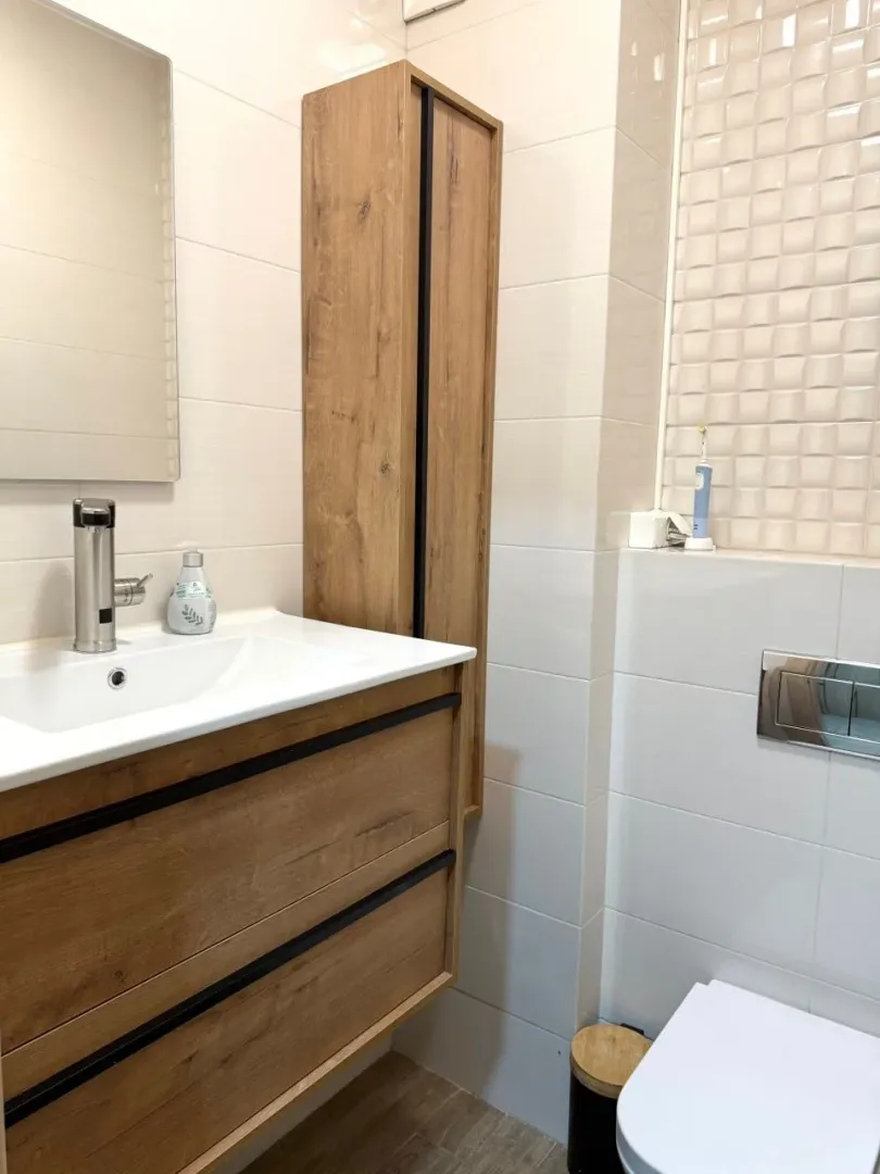 Prodaja, četvorosoban stan, 72m², Podgorica, Crna Gora