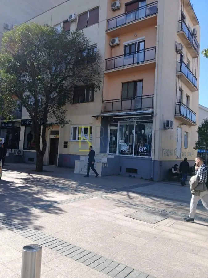 Rent, office space, 61m², Centar, Podgorica