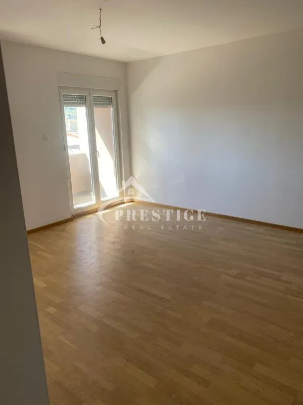 Prodaja, dvosoban stan, 73m², Pobrežje, Podgorica