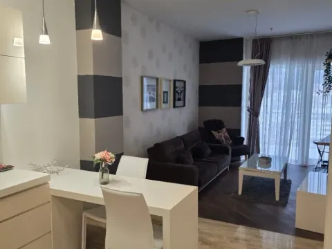 Prodaja, jednosoban stan, 63m², Budva, Crna Gora