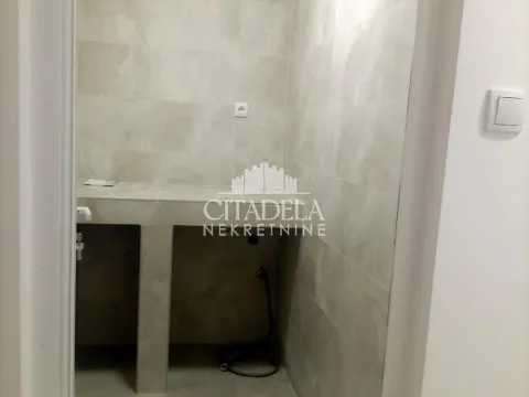 Prodaja, trosoban stan, 66m², Čukarica, Beograd - image 10