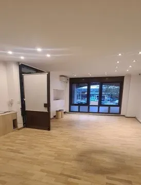Rent, office space, 300m², Vračar, Šid - image 8