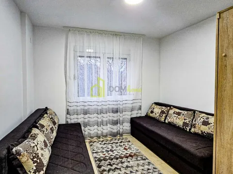 Izdavanje, jednosoban stan, 46m², Kod Big Fashion-a, Podgorica - image 4