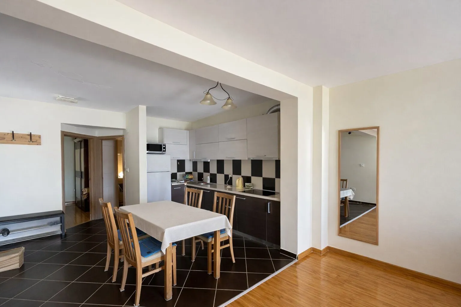 Prodaja, jednosoban stan, 63m², Topla, Herceg Novi