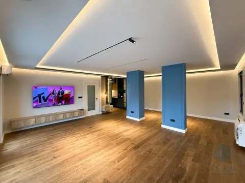 Izdavanje, trosoban stan, 163m², Preko Morače, Podgorica - image 3