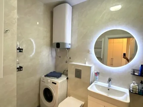 Izdavanje, jednosoban stan, 48m², Tološka šuma, Podgorica - image 8