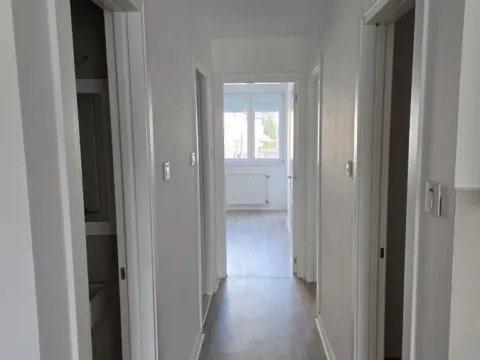 Rent, three bedroom apartment, 104m², Sajmište, Novi Sad - image 7