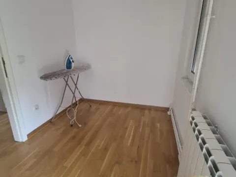 Izdavanje, dvosoban stan, 70m², Južni Bulevar, Vračar Sve Podlokacije - image 9