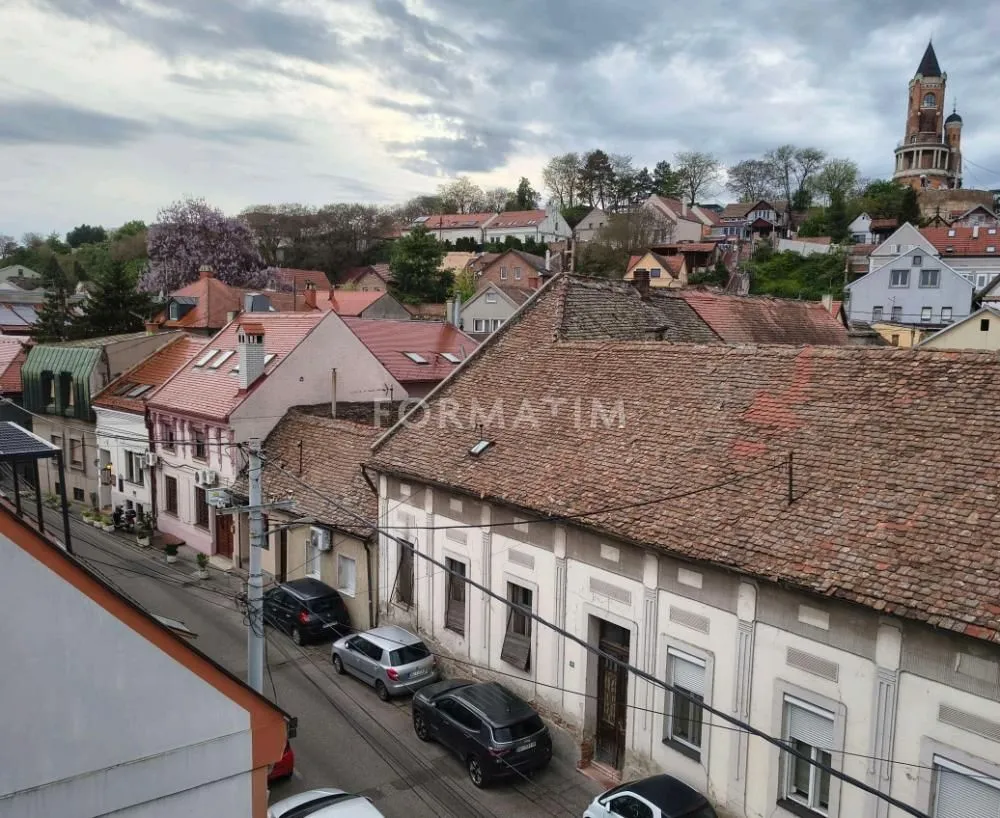 Prodaja, kuća, 121m², Zemun Gardoš, Zemun Sve Podlokacije
