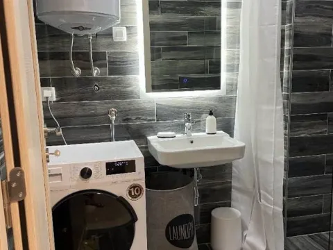 Sale, one bedroom apartment, 43m², Zaobilaznica, Budva - image 12