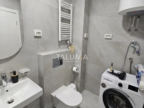 Izdavanje, jednosoban stan, 49m², City Kvart, Podgorica - image 8