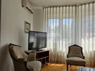 Sale, three bedroom apartment, 85m², Vračar Hram, Vračar Sve Podlokacije - image 1