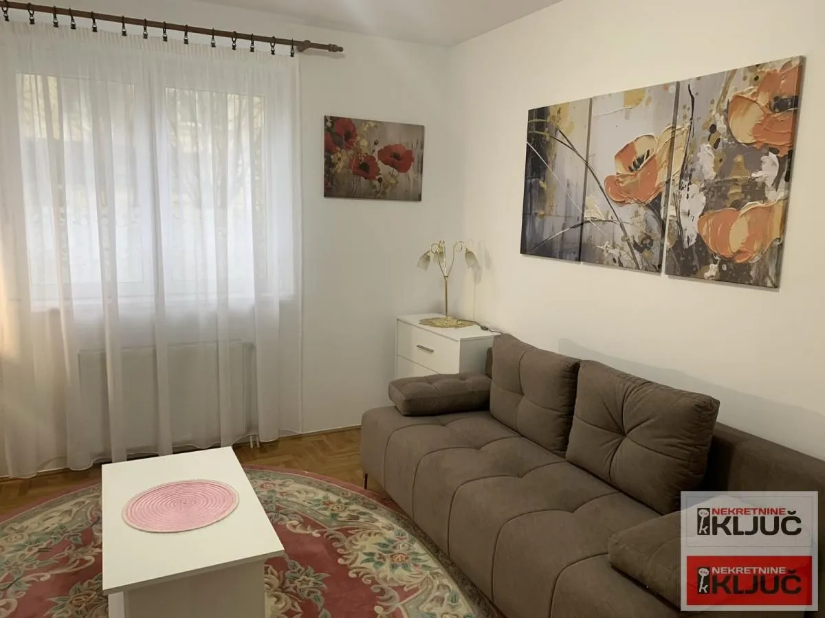 Prodaja, jednosoban stan, 25m², Adamovićevo Naselje, Novi Sad Sve Podlokacije