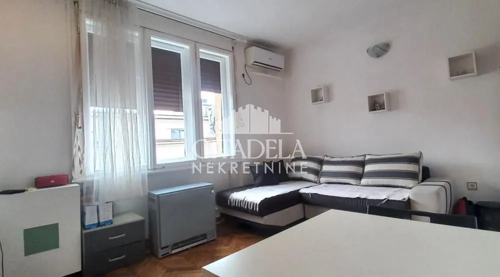 Prodaja, stan, 20m², Stari Grad, Beograd