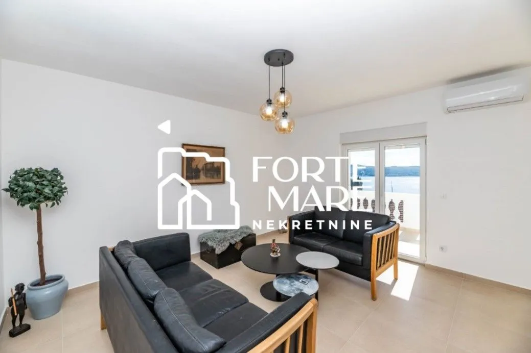 Prodaja, kuća, 294m², Herceg Novi, Crna Gora