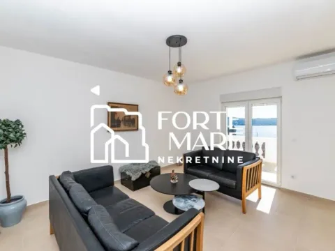 Sale, house, 294m², Herceg Novi, Crna Gora - image 10