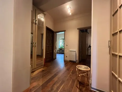 Izdavanje, stan, 220m², Savski Venac, Beograd - image 16