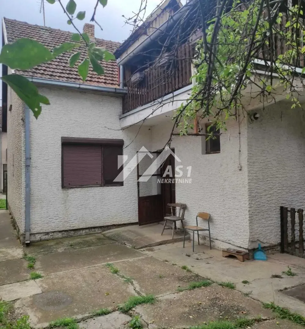 Prodaja, kuća, 220m², Temerin, Novi Sad