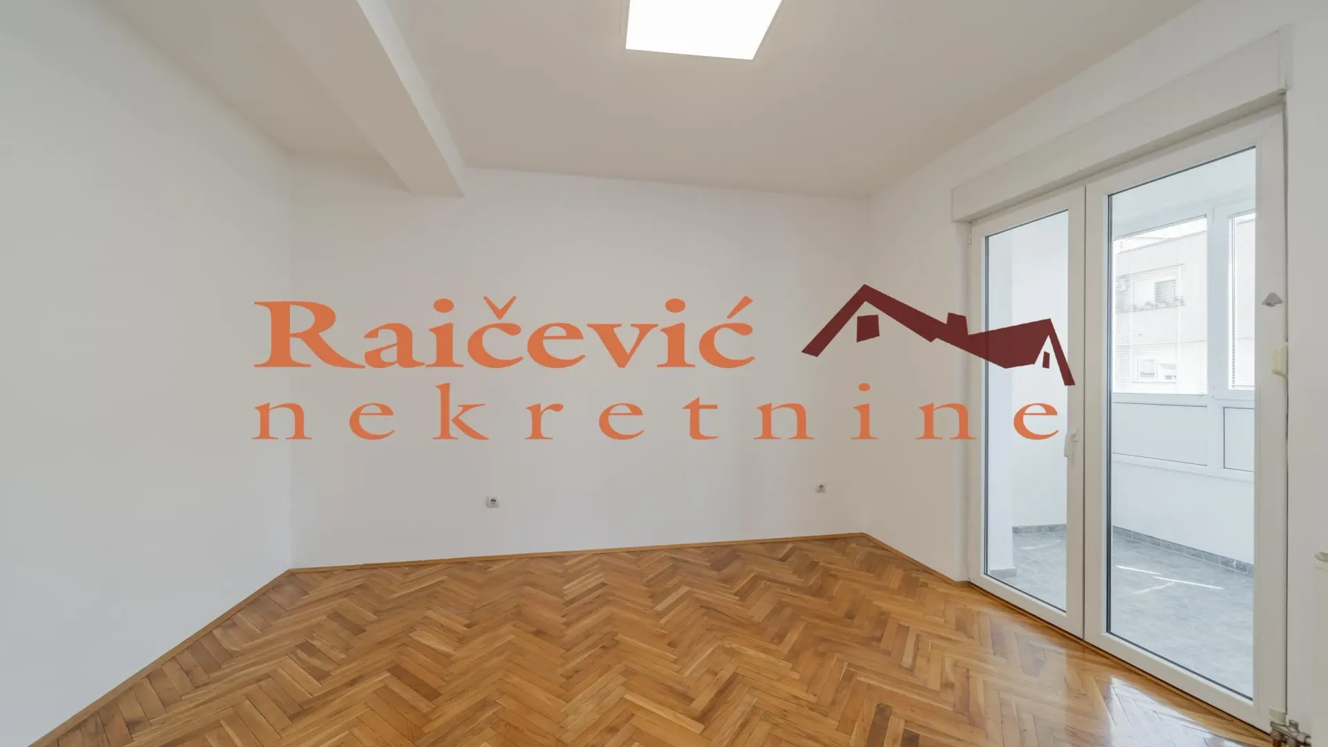 Prodaja, četvorosoban stan, 117m², Savski Venac, Beograd