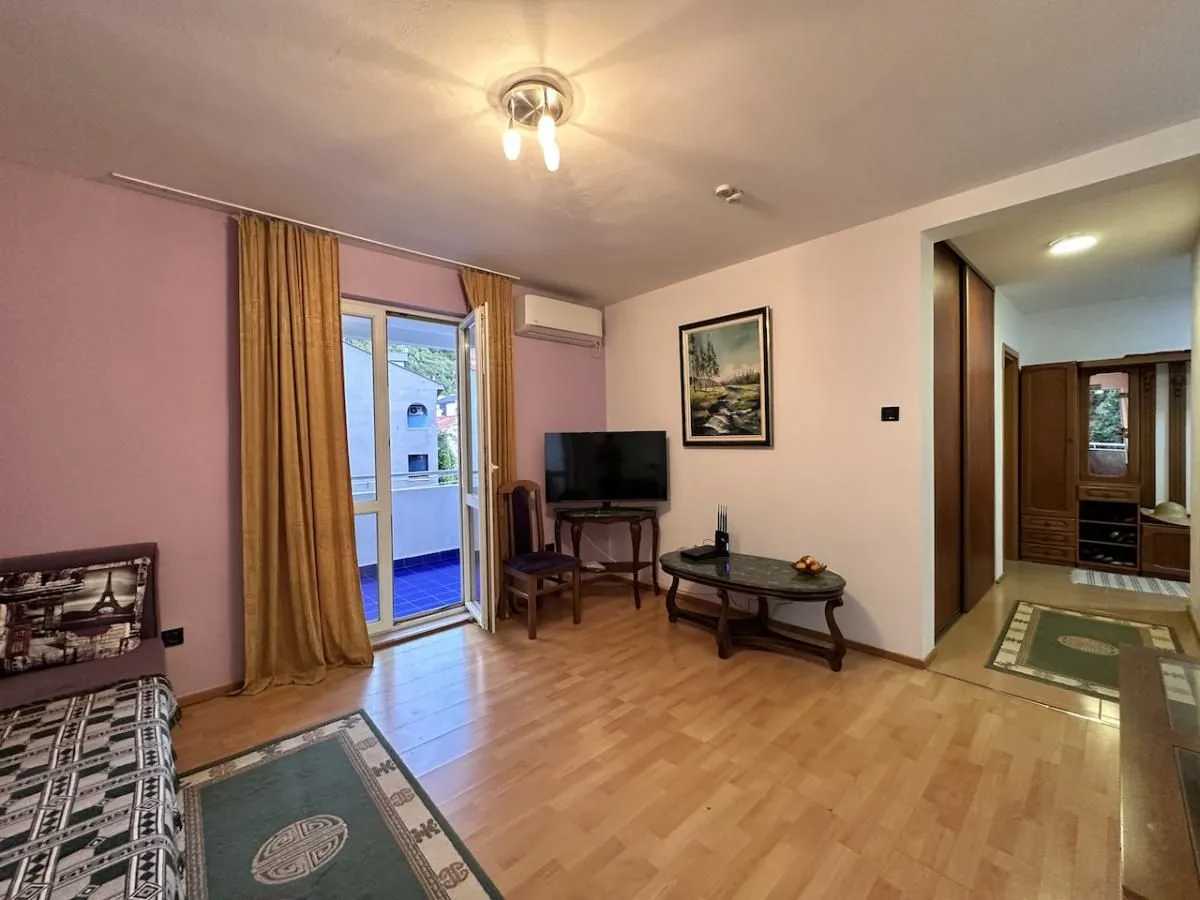 Sale, one bedroom apartment, 52m², Budva, Crna Gora