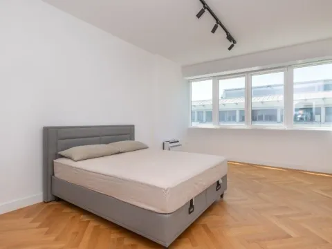 Rent, two bedroom apartment, 70m², Podgorica, Crna Gora - image 6