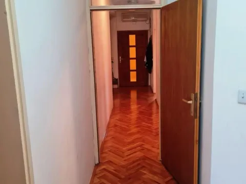 Prodaja, kuća, 400m², Pantelej, Niš - image 12