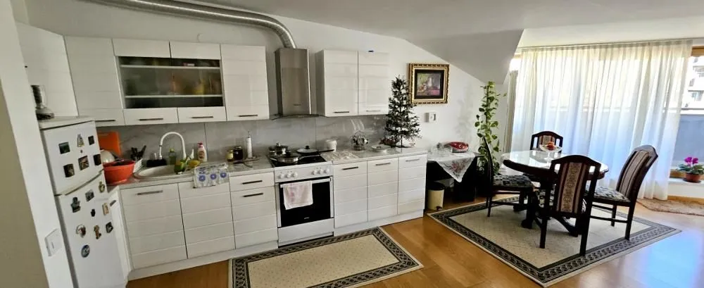 Sale, four bedroom apartment, 137m², Vračar Hram, Vračar Sve Podlokacije