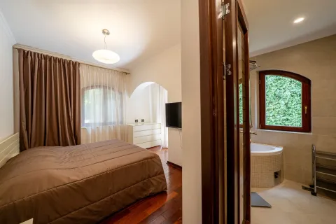 Prodaja, trosoban stan, 86m², Petrovac, Budva - image 20