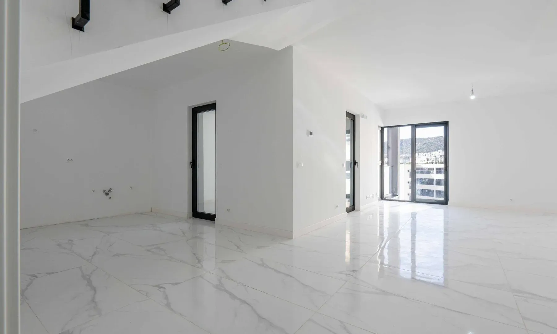 Sale, three bedroom apartment, 204m², Rafailovići, Budva