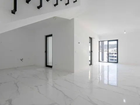 Prodaja, trosoban stan, 204m², Rafailovići, Budva - image 5