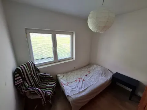 Izdavanje, dvosoban stan, 70m², Dub, Kotor - image 9