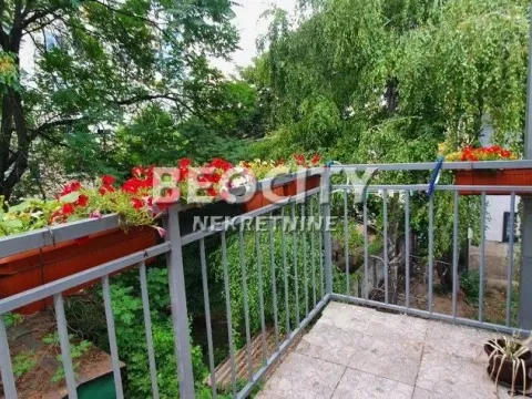 Izdavanje, jednosoban stan, 32m², Bulbulder, Zvezdara Sve Podlokacije - image 8