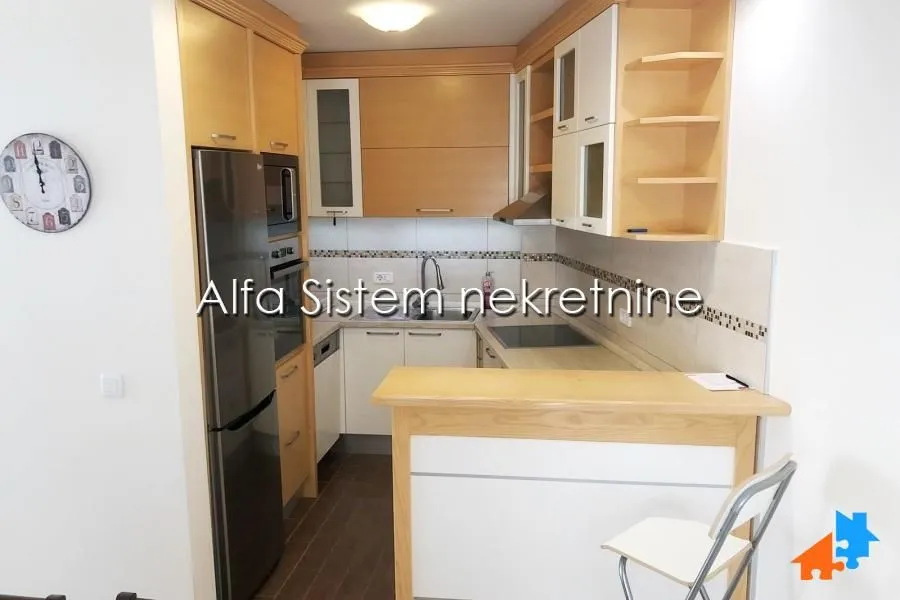 Rent, three bedroom apartment, 110m², Savski Venac, Beograd
