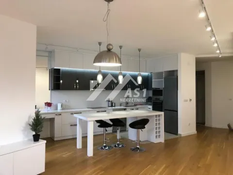 Rent, four bedroom apartment, 94m², Kej, Novi Sad Sve Podlokacije
