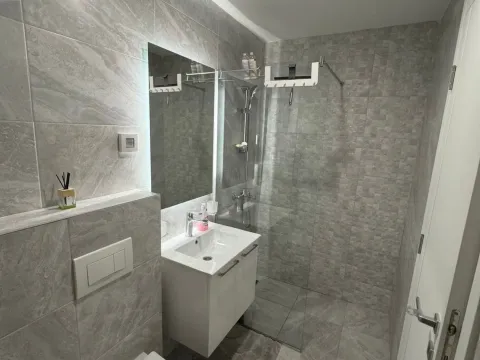 Rent, two bedroom apartment, 65m², Stari Aerodrom, Podgorica - image 4
