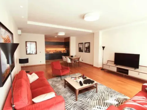 Izdavanje, dvosoban stan, 110m², Preko Morače, Podgorica - image 8