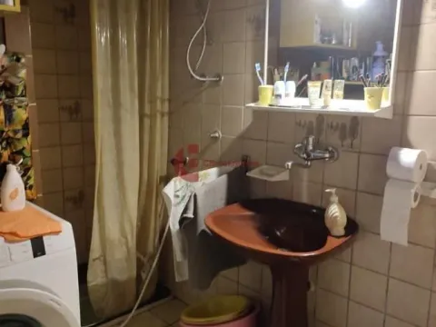 Prodaja, kuća, 137m², Novo Selo, Subotica - image 5