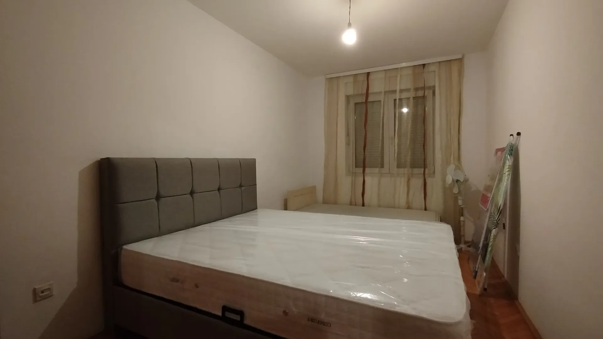 Izdavanje, stan, 54m², Stari Aerodrom, Podgorica