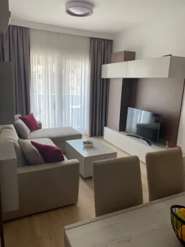 Rent, one bedroom apartment, 47m², Budva, Crna Gora - image 18