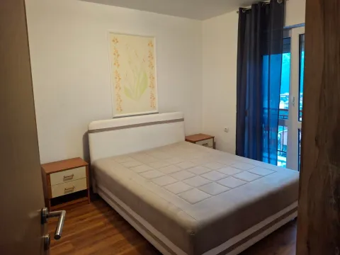 Rent, two bedroom apartment, 70m², Igalo, Herceg Novi - image 4