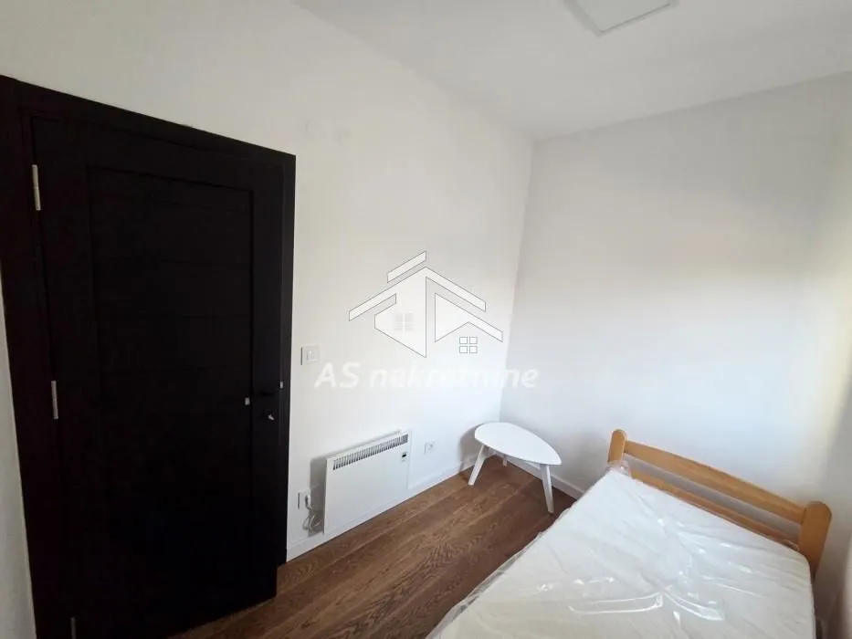 Izdavanje, stan, 61m², Cvetkova Pijaca, Zvezdara Sve Podlokacije