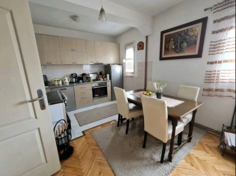 Prodaja, kuća, 236m², Kličevo, Nikšić