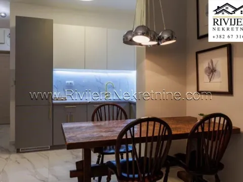 Sale, one bedroom apartment, 49m², Bečići, Budva - image 11
