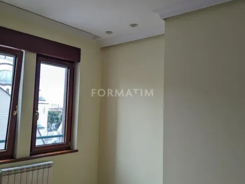 Izdavanje, četvorosoban stan, 160m², Vračar Hram, Vračar Sve Podlokacije - image 7