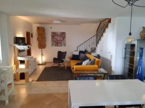 Sale, house, 219m², Reževići, Budva - image 8