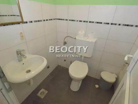 Prodaja, poslovni prostor, 800m², Sremčica, Beograd - image 20