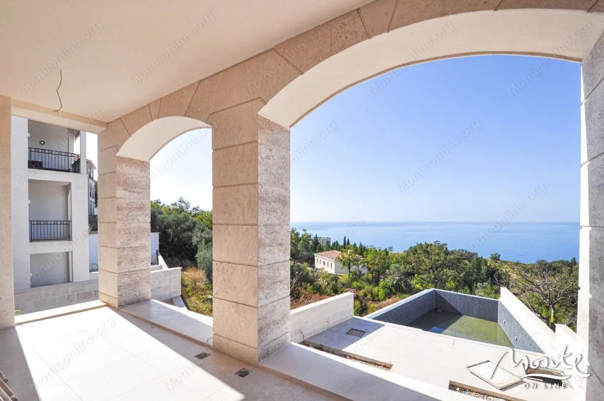 Sale, house, 261m², Reževići, Budva