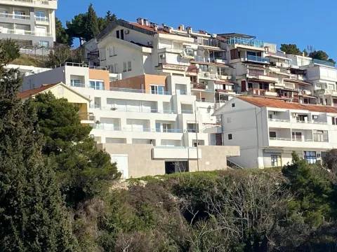 Rent, one bedroom apartment, 41m², Ulcinj, Crna Gora - image 12