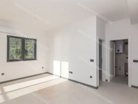 Prodaja, jednosoban stan, 41m², Kumbor, Herceg Novi - image 2